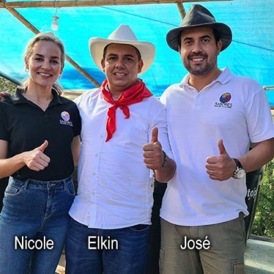Elkin Nicole And Jose At El Mirador